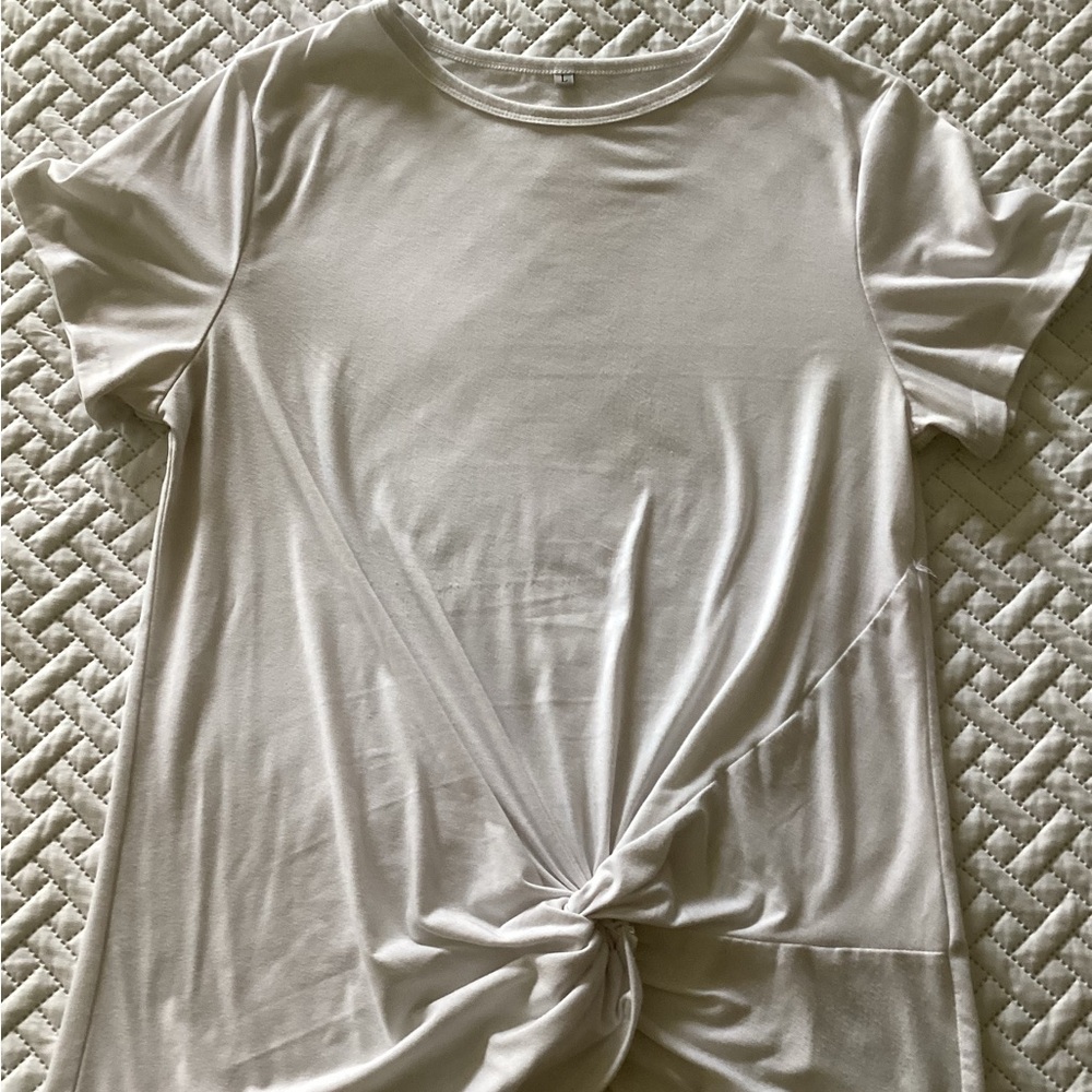 Casual White Knot Front Women's Top